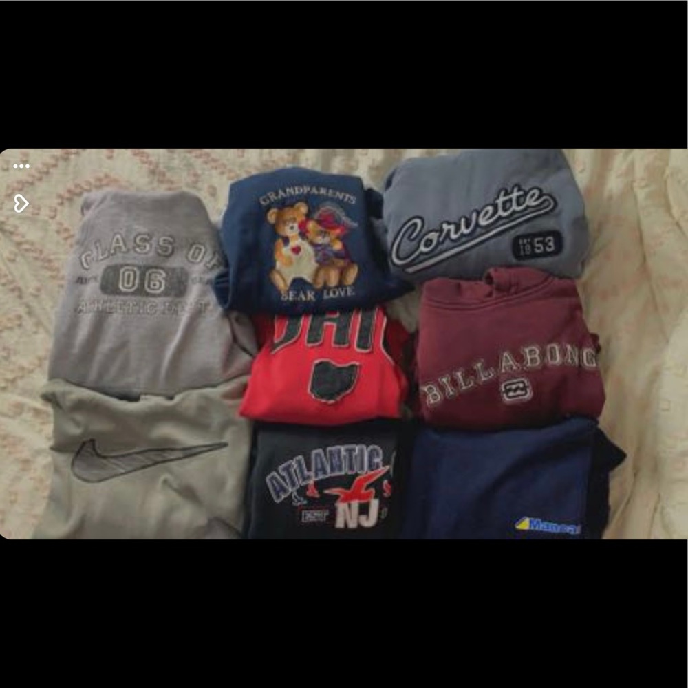 crewnecks and hoodies/sweatshirts